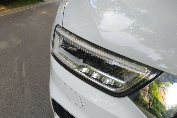 Audi Q3 2018 #8 Audi Q3 2018 car image #8