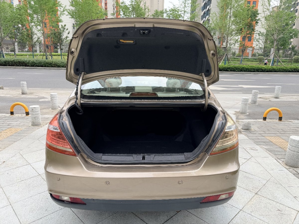 GEELY Emgrand 2015 #12 GEELY Emgrand 2015 car image #12