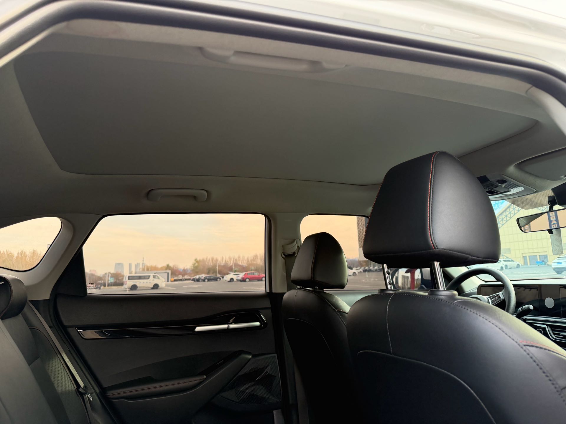 Kia Seltos 2023 imagem de carro #17