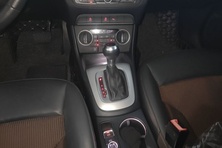 Audi Q3 2017 #14 Audi Q3 2017 car image #14