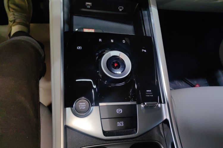 起亚 狮铂拓界 2025 汽车图片 #18