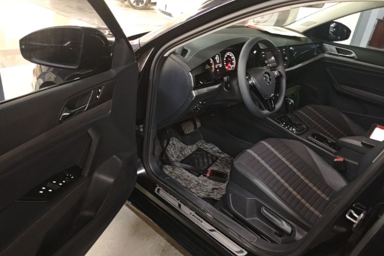 Volkswagen Lavida 2019 #12 Volkswagen Lavida 2019 car image #12