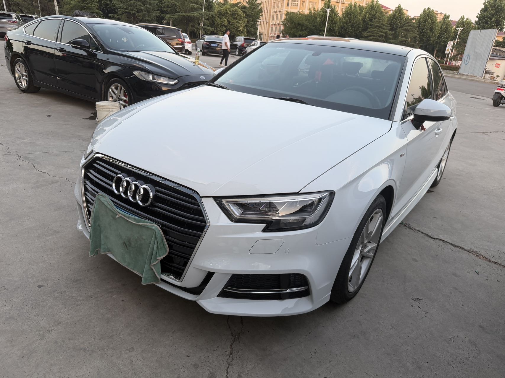 2019 2019 car image