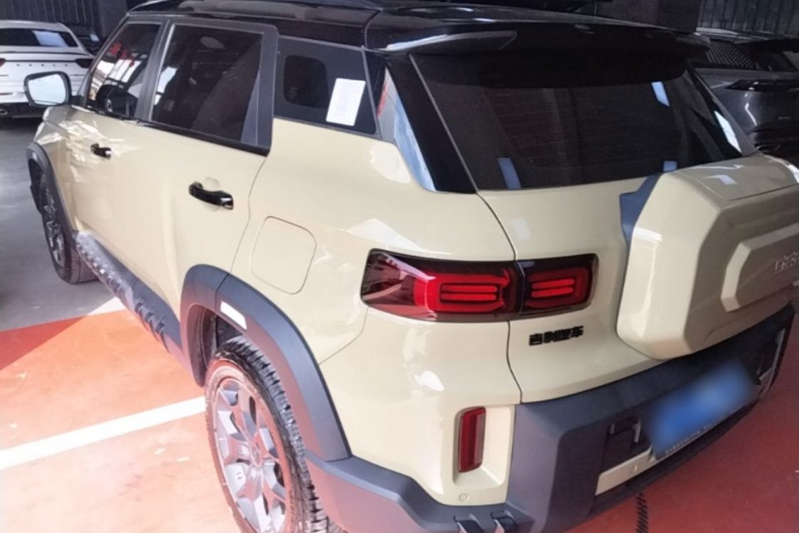 GEELY Cowboy 2024 car image #3