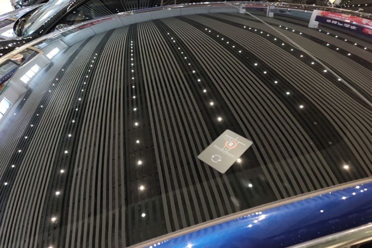 Tesla Model 3 2020 car image #25