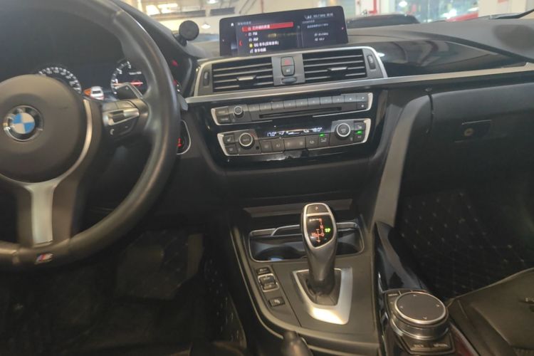 BMW 3 Series 2018 #13 BMW 3 Series 2018 car image #13
