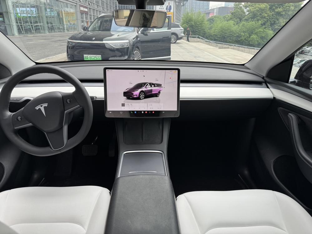 Tesla Model Y 2023 #10 Tesla Model Y 2023 immagine di auto #10