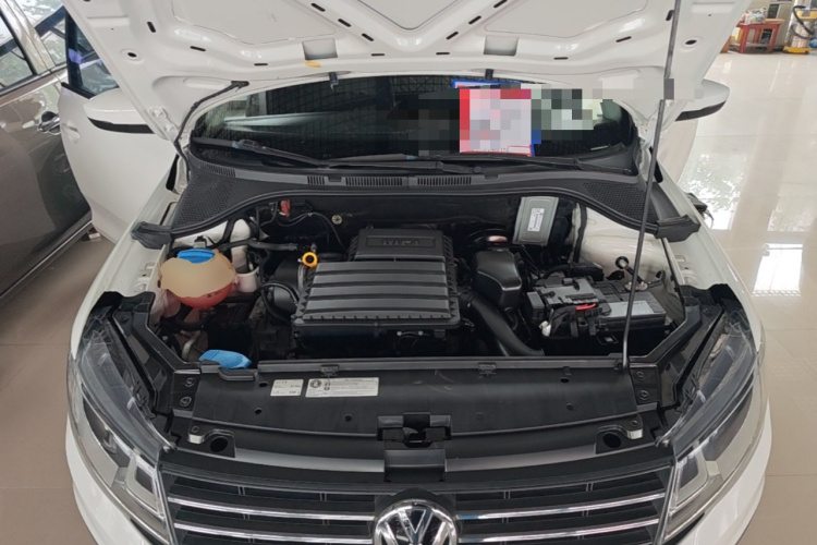 Volkswagen Santana 2017 #20 Volkswagen Santana 2017 car image #20