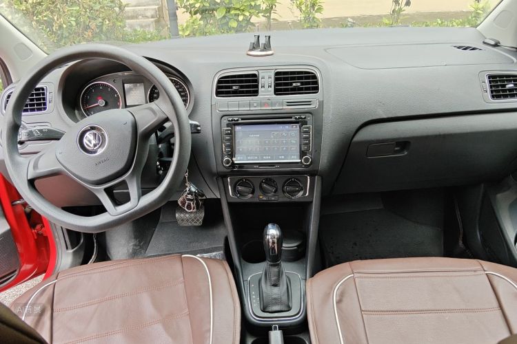 Volkswagen Polo 2016 #11 Volkswagen Polo 2016 car image #11