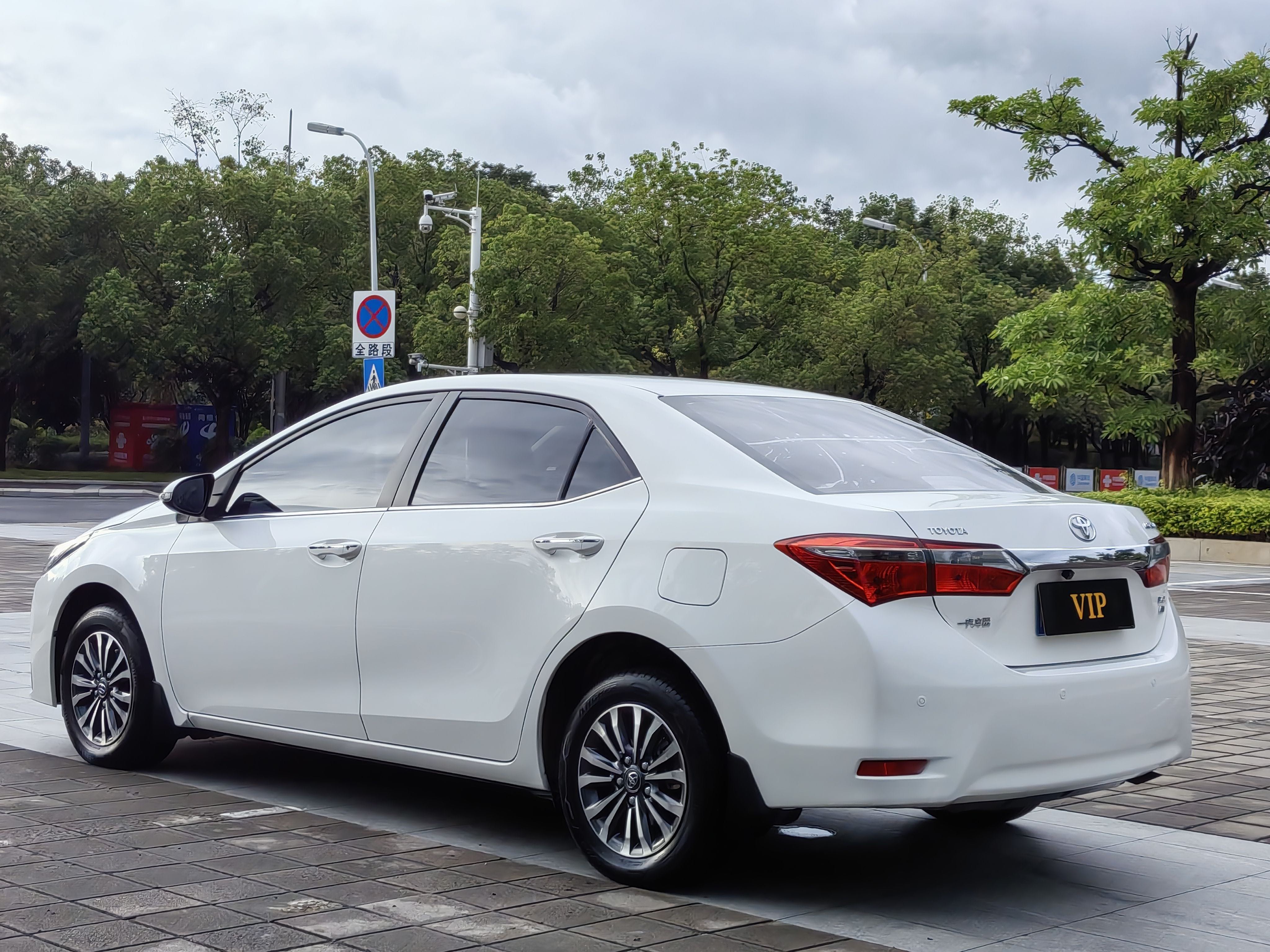 Toyota Corolla 2017 car image #11