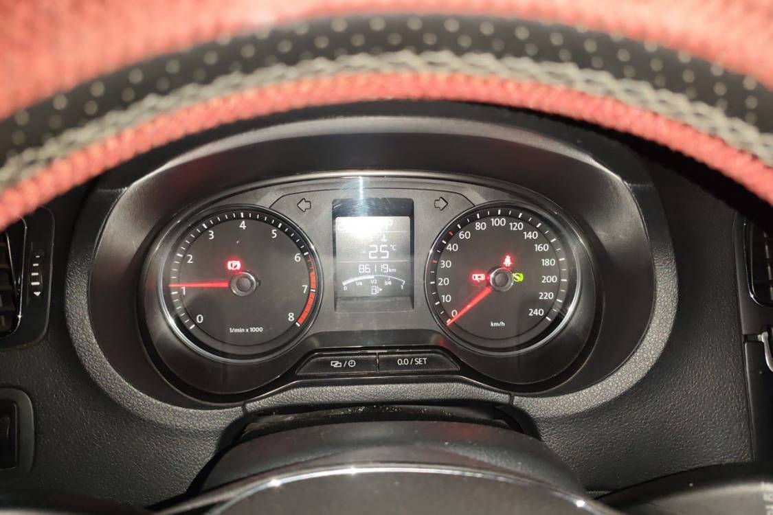 Volkswagen Polo 2015 image de voiture #24