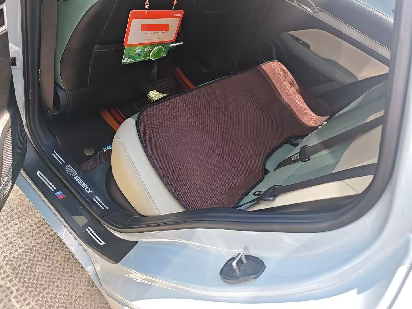 2023 car image #7