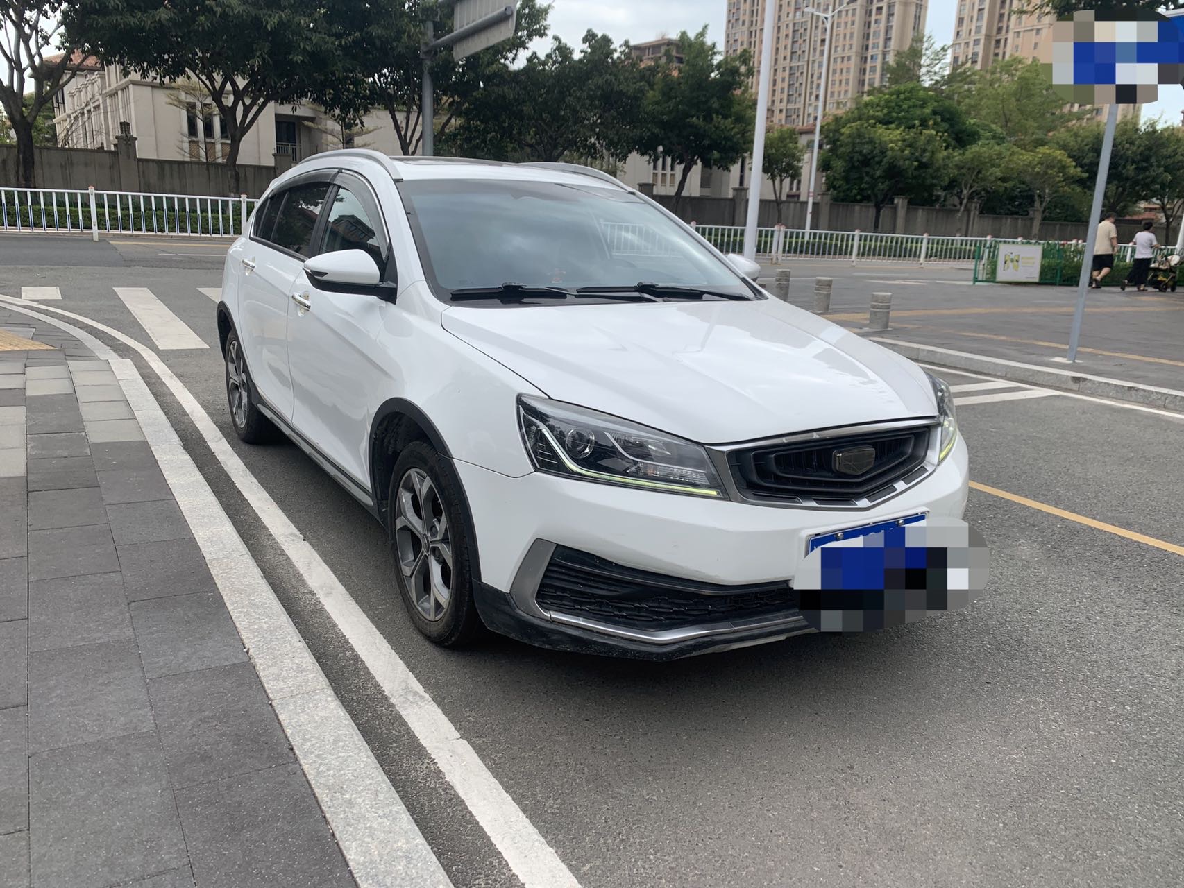 GEELY Emgrand 2018 #3 GEELY Emgrand 2018 صورة سيارة #3