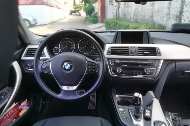 BMW 3 Series 2015 image de voiture #15
