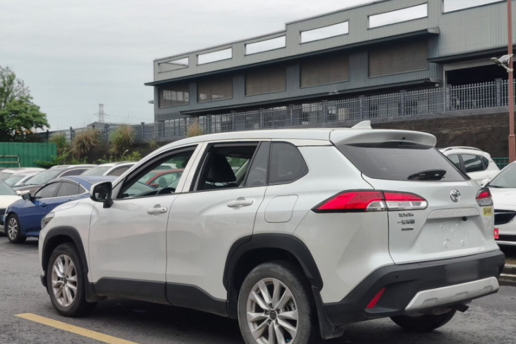 Toyota Corolla Cross 2023 car image #7