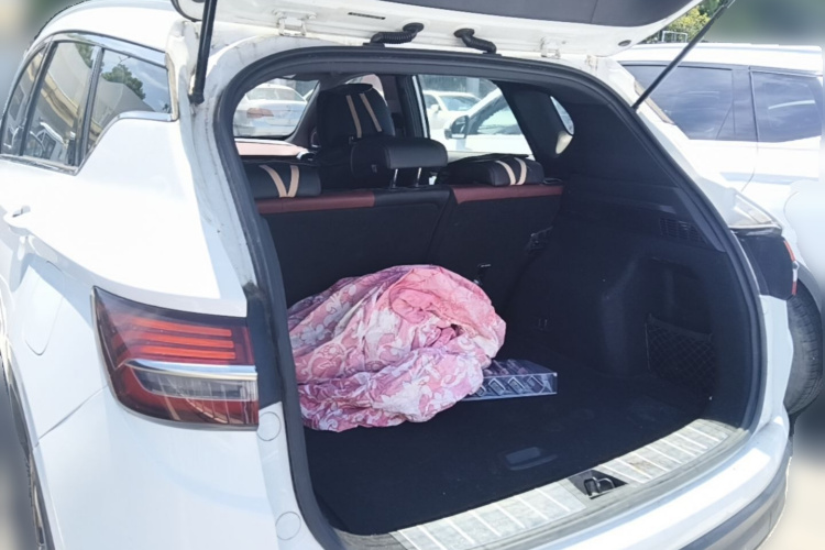 2018 immagine di auto #21