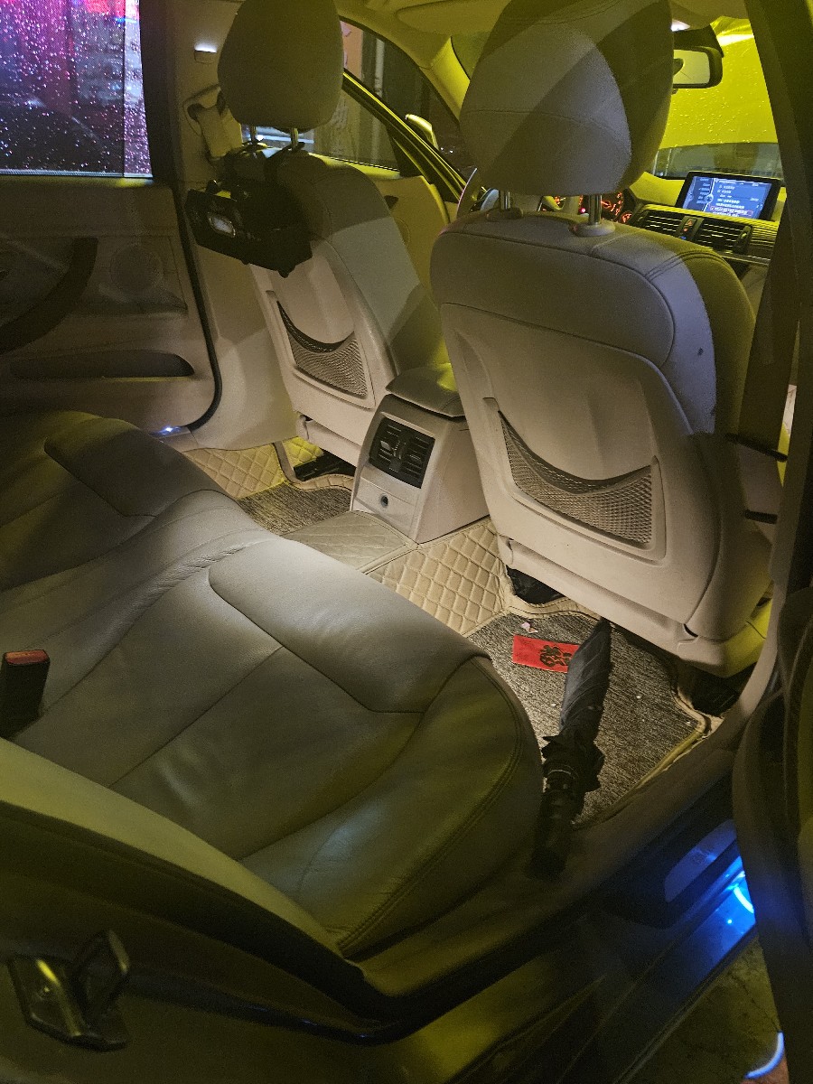 BMW 3 Series 2013 #9 BMW 3 Series 2013 car image #9