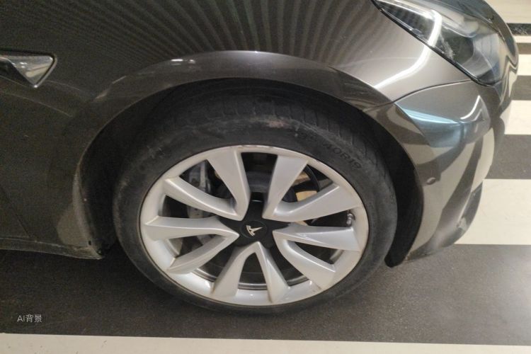 Tesla Model 3 2020 car image #9