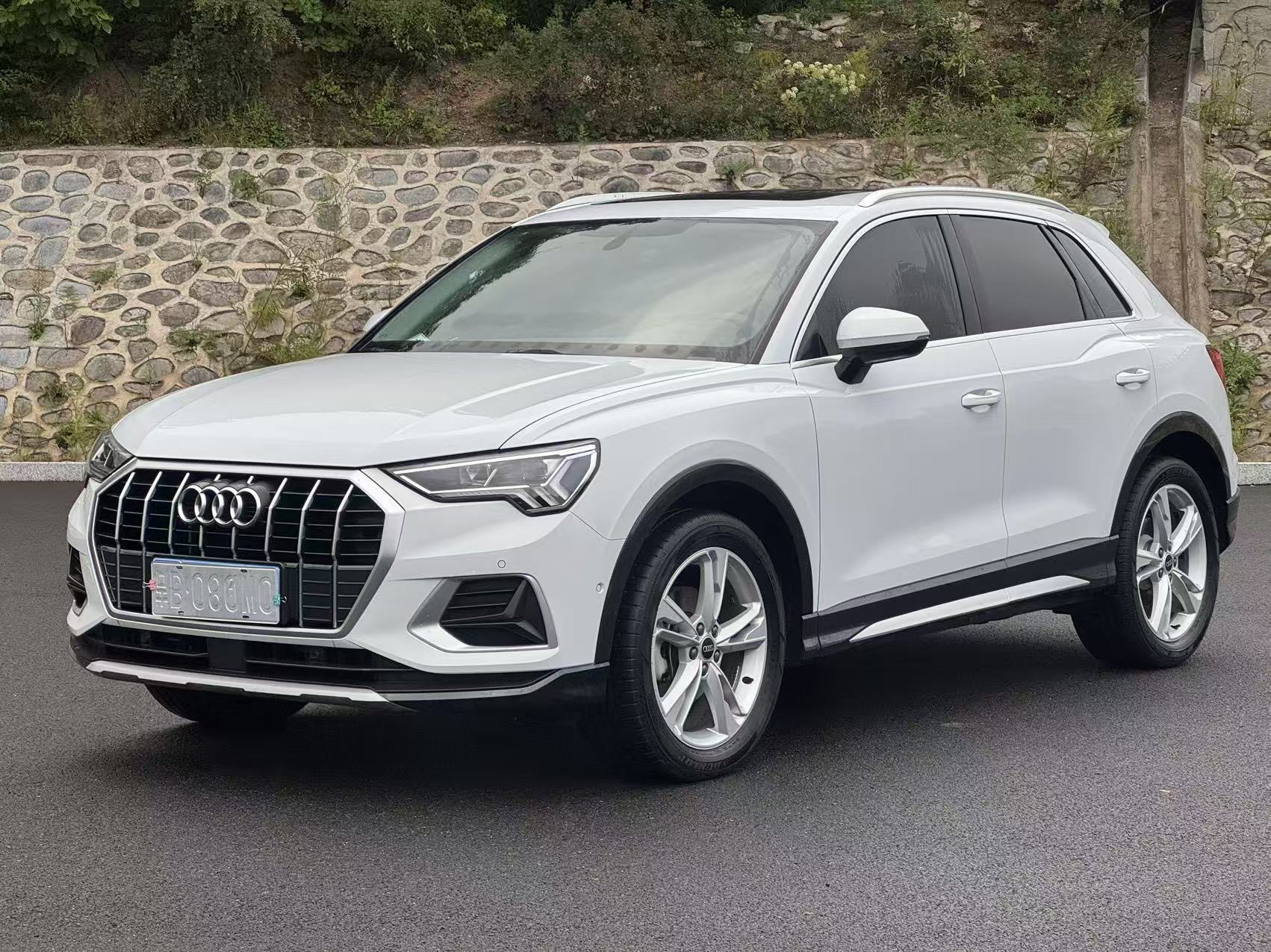 Audi Q3 2023 Audi Q3 2023 immagine di auto