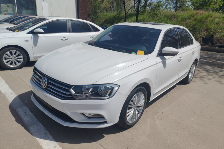 Volkswagen Bora 2017 car image #2