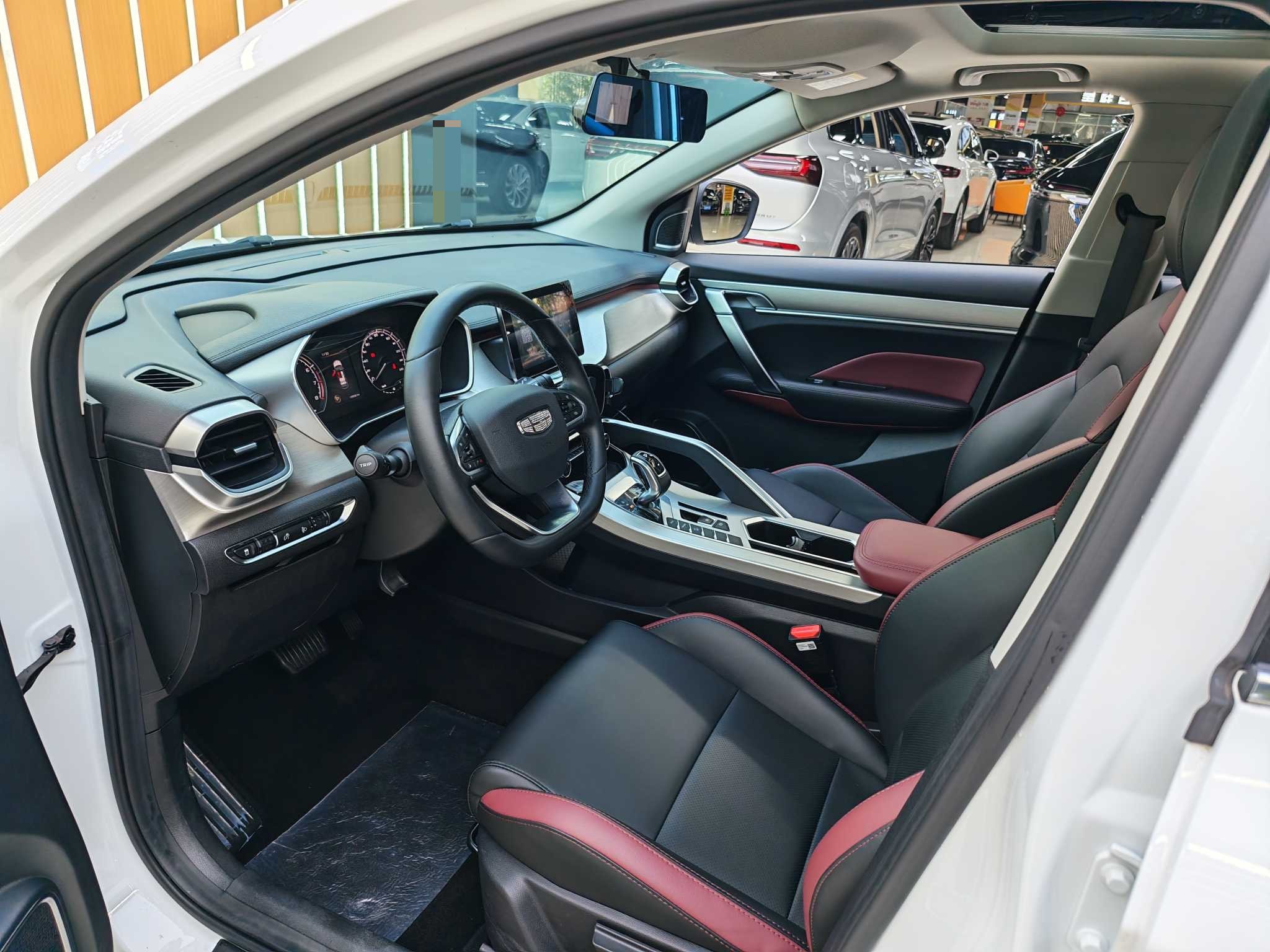 GEELY Coolray 2021 imagen de coche #6