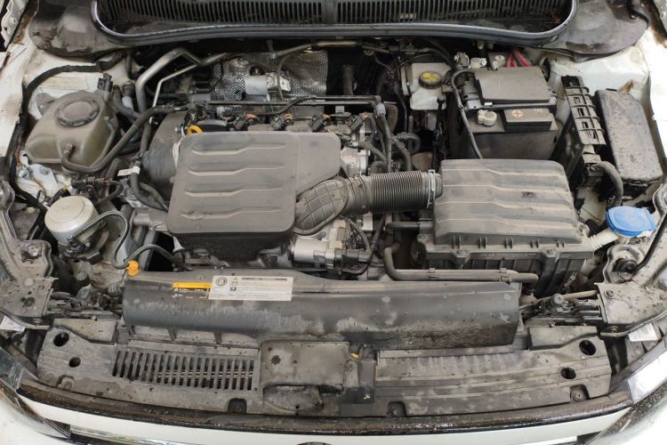 Volkswagen Polo 2024 car image #18
