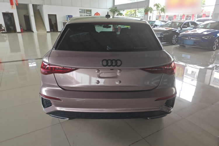 Audi A3 2021 immagine di auto #6