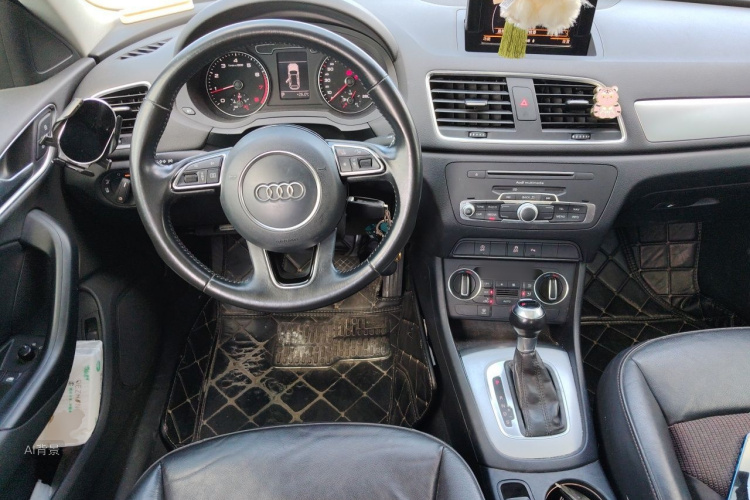 Audi Q3 2017 #12 Audi Q3 2017 car image #12