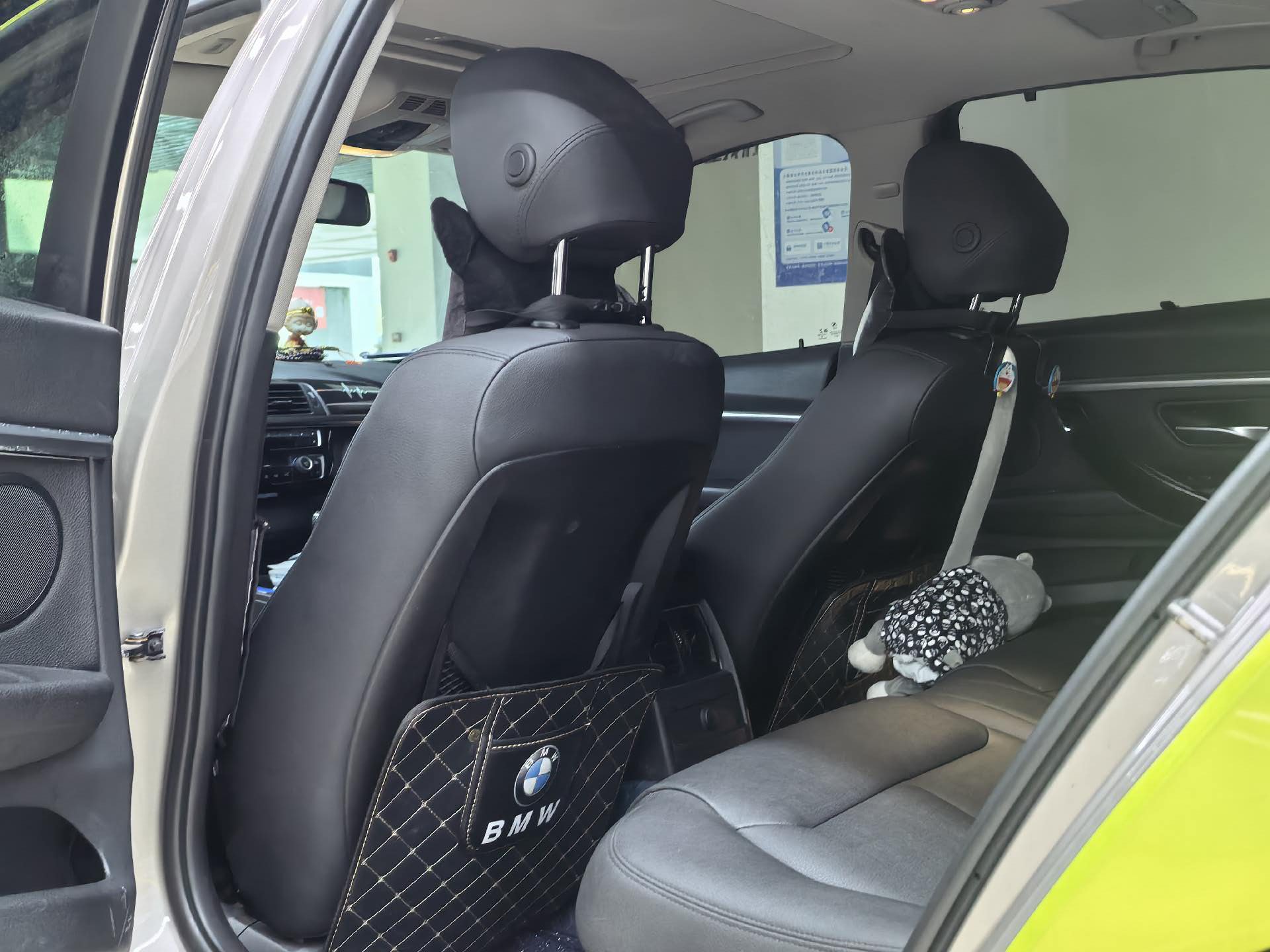 BMW 3 Series 2017 car image #4