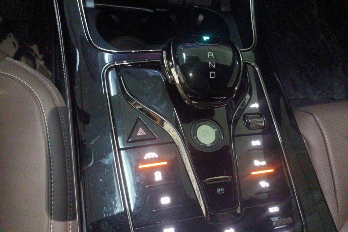 BYD Han 2022 #27 BYD Han 2022 car image #27