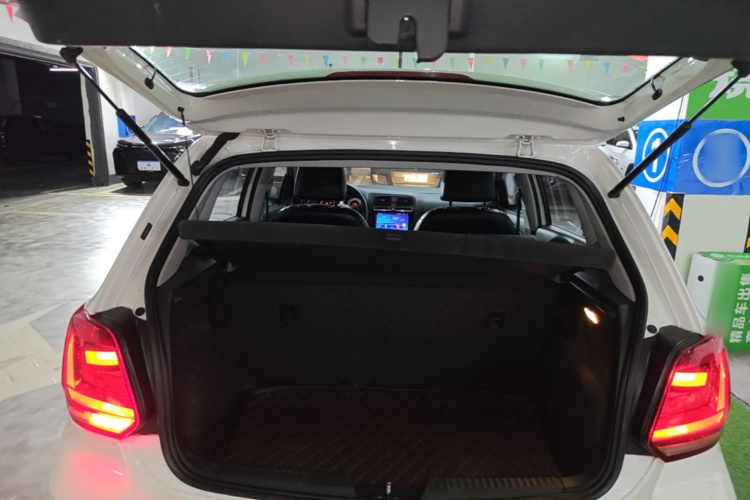 Volkswagen Polo 2017 #19 Volkswagen Polo 2017 car image #19