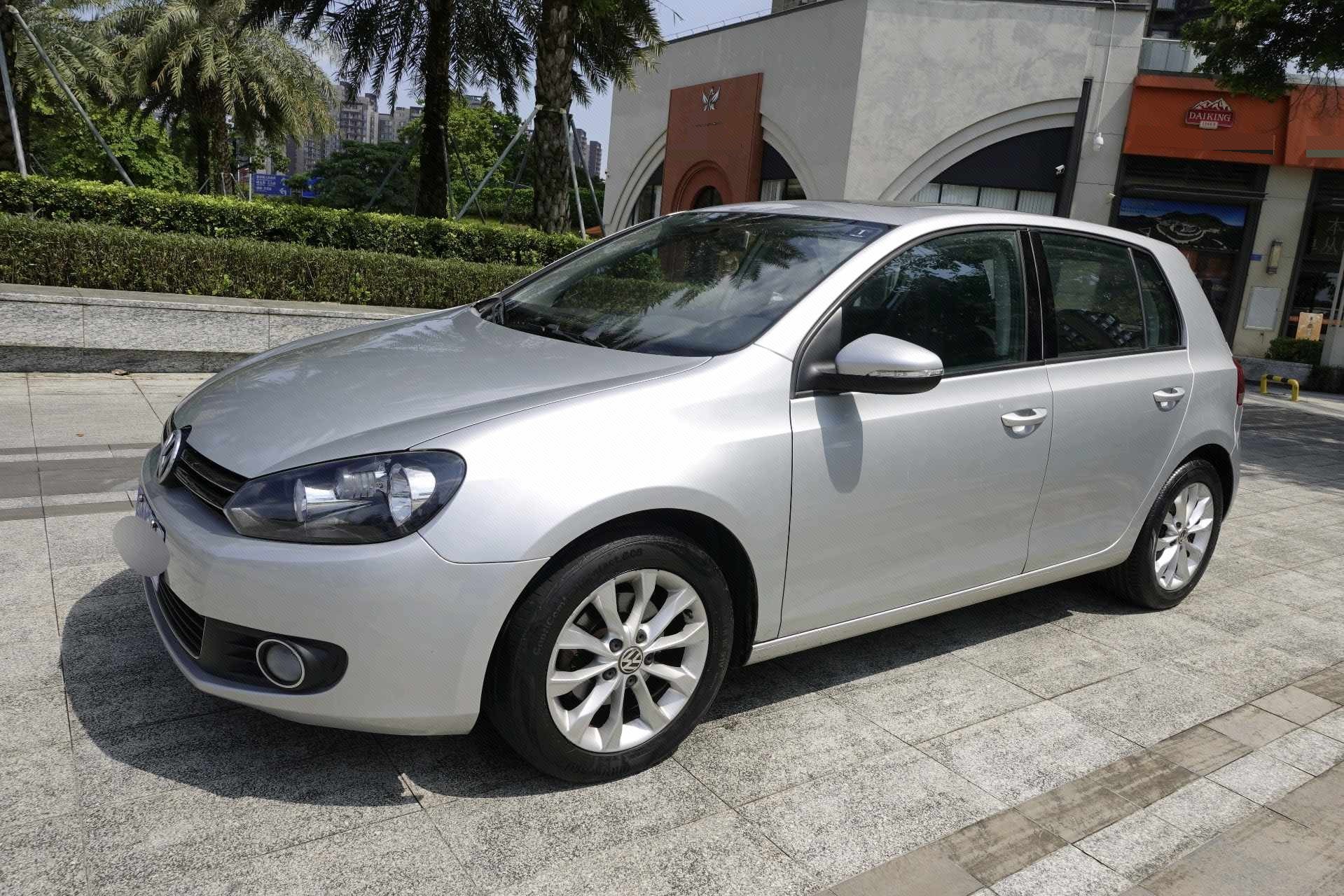 Volkswagen Golf 2012 Volkswagen Golf 2012 car image