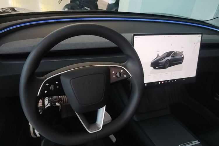 Tesla Model 3 2024 #10 Tesla Model 3 2024 car image #10