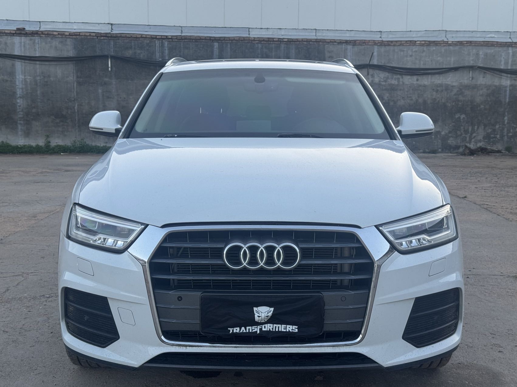 Audi Q3 2018 #2 Audi Q3 2018 car image #2