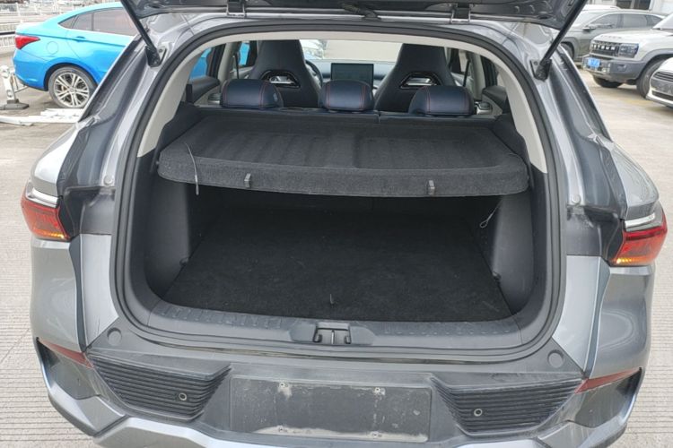 BYD Yuan Plus 2022 immagine di auto #19