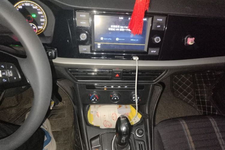 Volkswagen Lavida 2019 car image #13