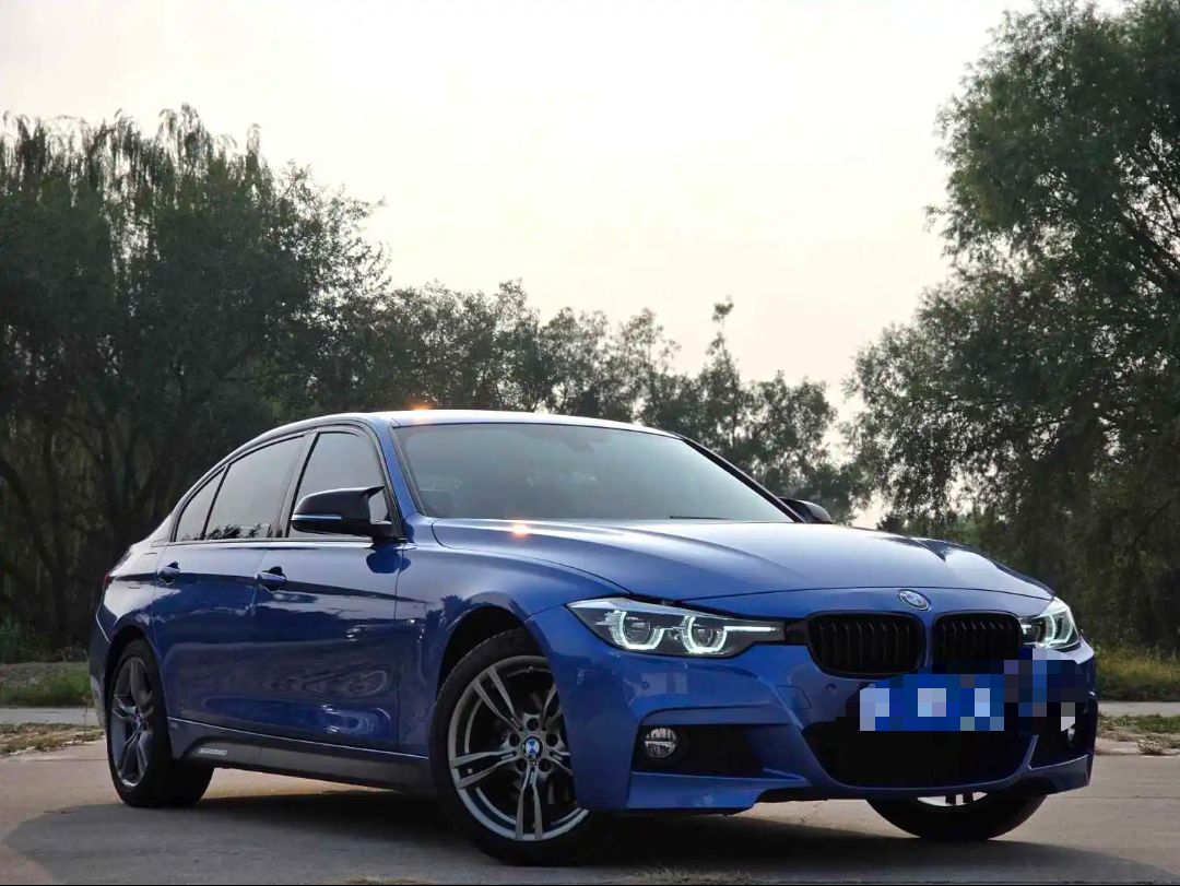 BMW 3 Series 2018 #3 BMW 3 Series 2018 car image #3