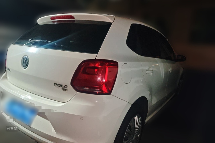 Volkswagen Polo 2016 car image #7