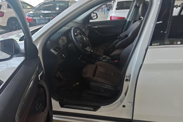 BMW X1 2019 #15 BMW X1 2019 car image #15