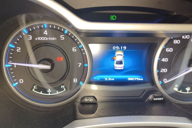 GEELY Emgrand 2018 #12 GEELY Emgrand 2018 car image #12