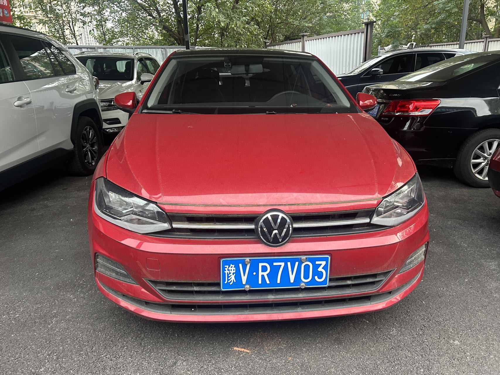 Volkswagen Polo 2022 car image #2