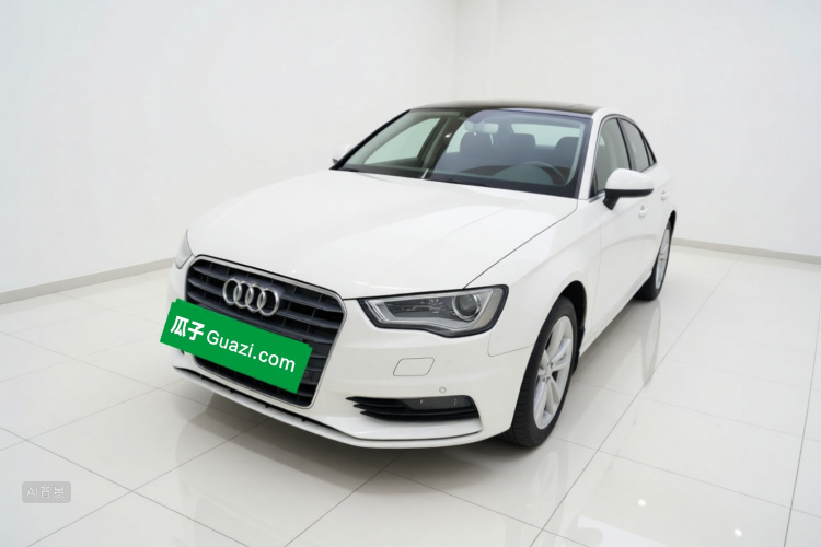 Audi A3 2016 car image #2
