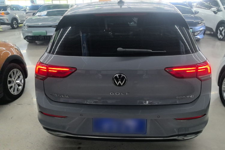 Volkswagen Golf 2023 #6 Volkswagen Golf 2023 car image #6