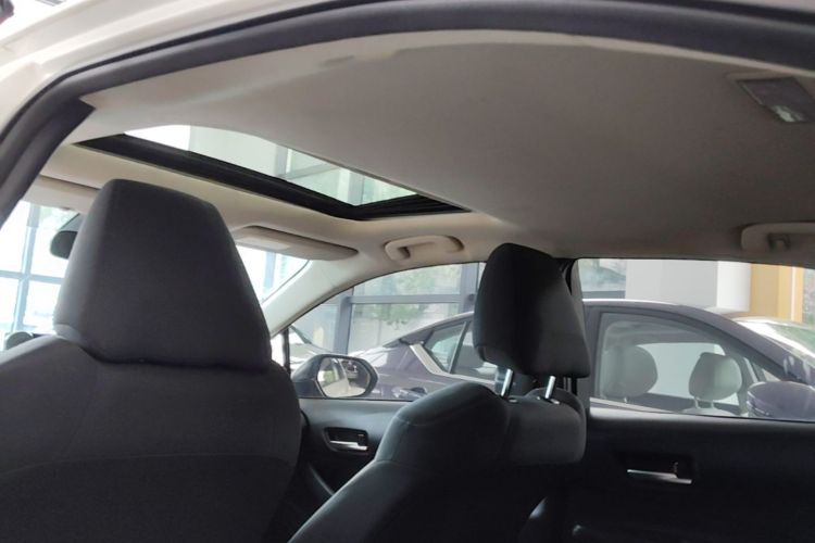 Toyota Corolla 2020 car image #18