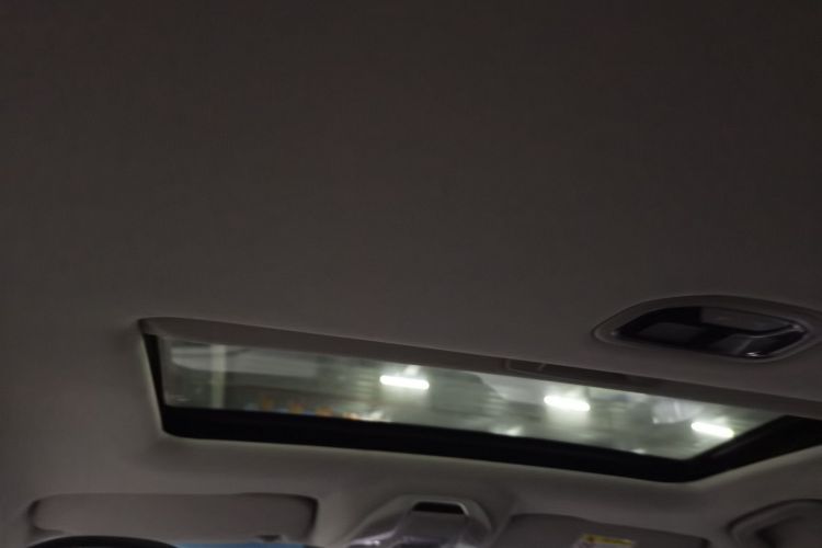 GEELY Binray 2021 immagine di auto #20