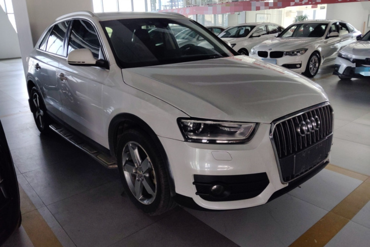 Audi Q3 2015 #4 Audi Q3 2015 car image #4
