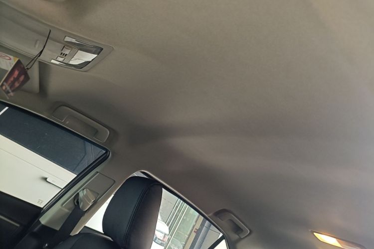 Toyota Corolla 2019 #18 Toyota Corolla 2019 car image #18