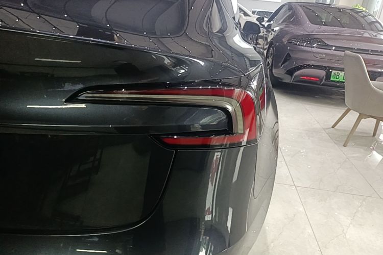 Tesla Model 3 2025 #8 Tesla Model 3 2025 car image #8