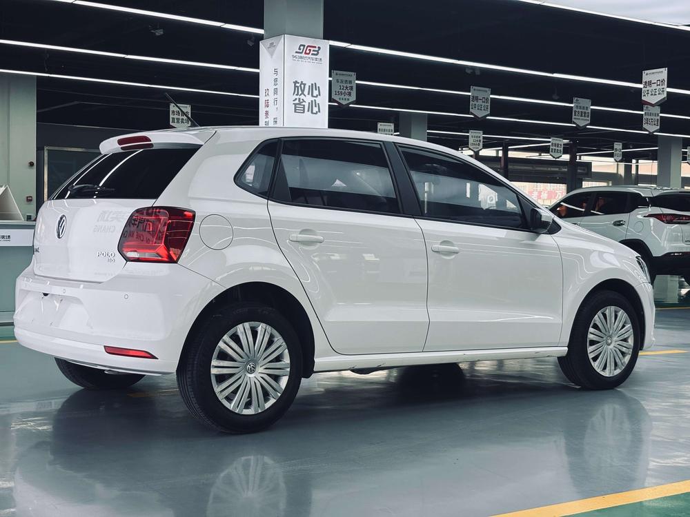 Volkswagen Polo 2017 car image #7