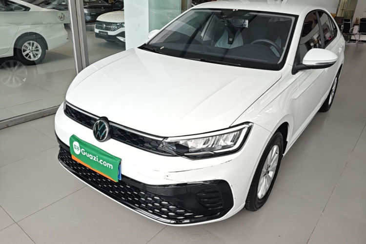 Volkswagen Lavida 2025 car image #2